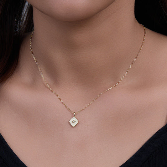 Ava’s RhombusGlow Necklace Stella Harte