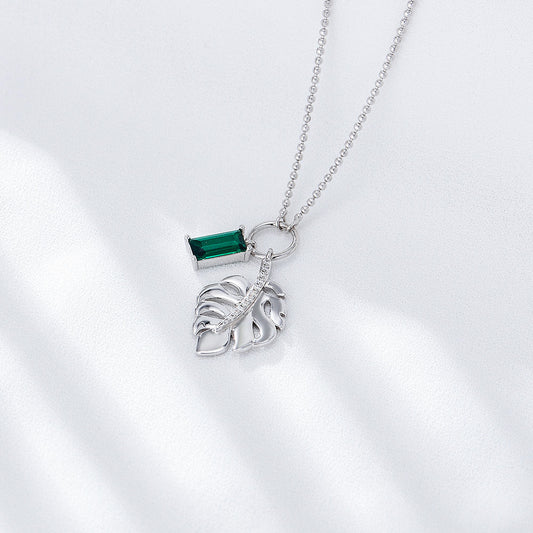 Verdant Leaf Necklace