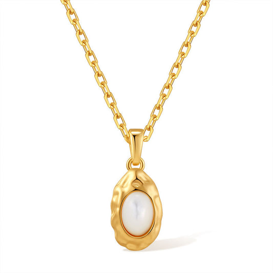 Wavy Pearl Glow Necklace