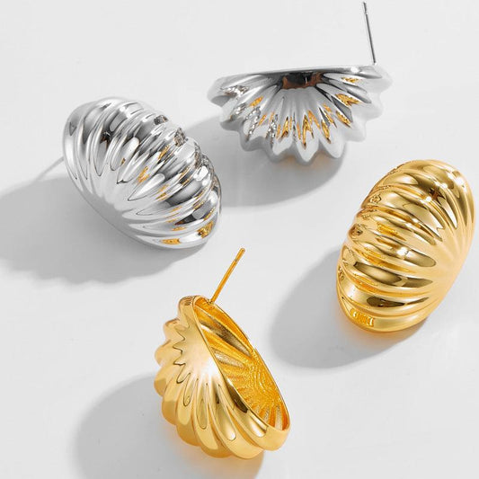 Shelly Whisper-It Stud Earrings - Celebrity Style Stella Harte