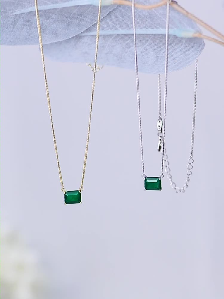 Emerald Jewel Harmony Necklace