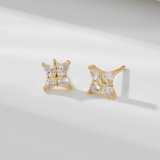 Chloe’s CloverCharm Earrings Stella Harte