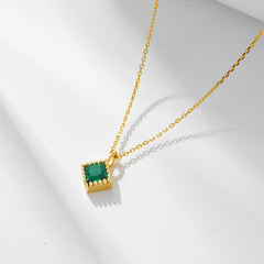 EmeraldSquare Chic Necklace