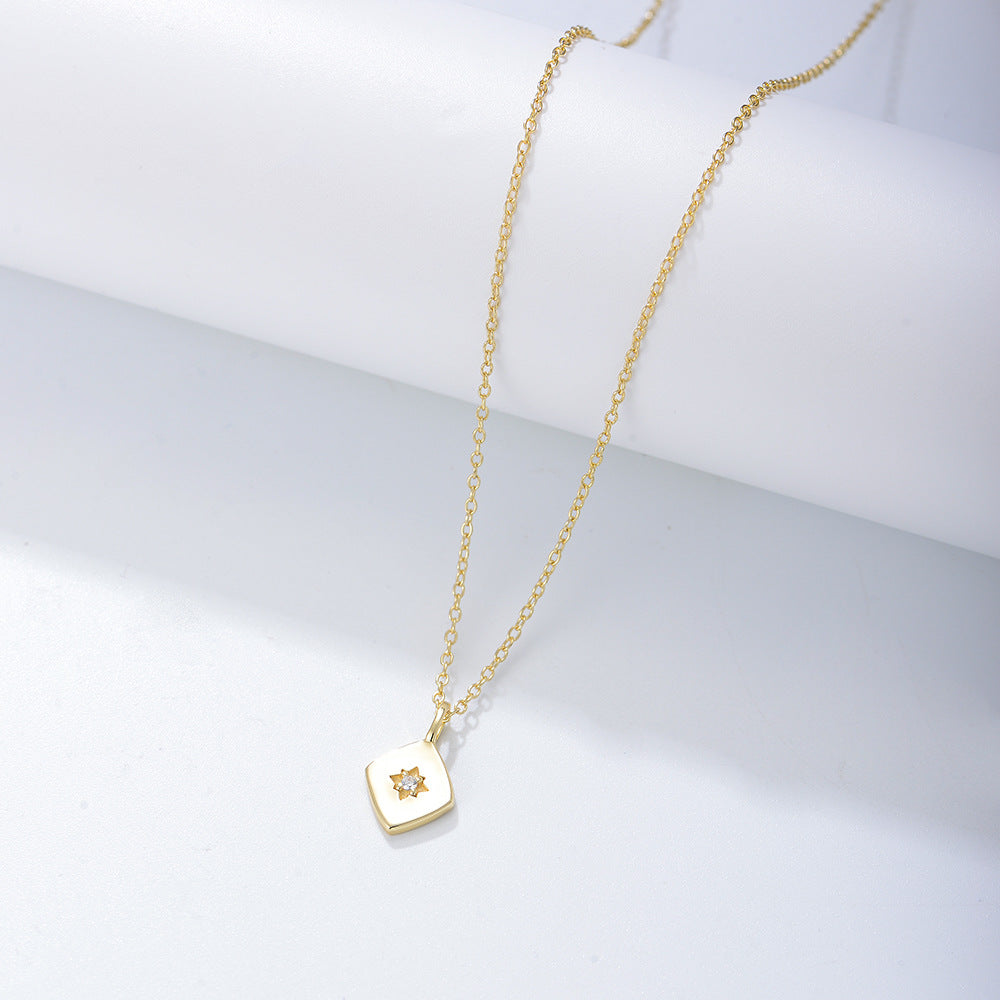 Ava’s RhombusGlow Necklace Stella Harte