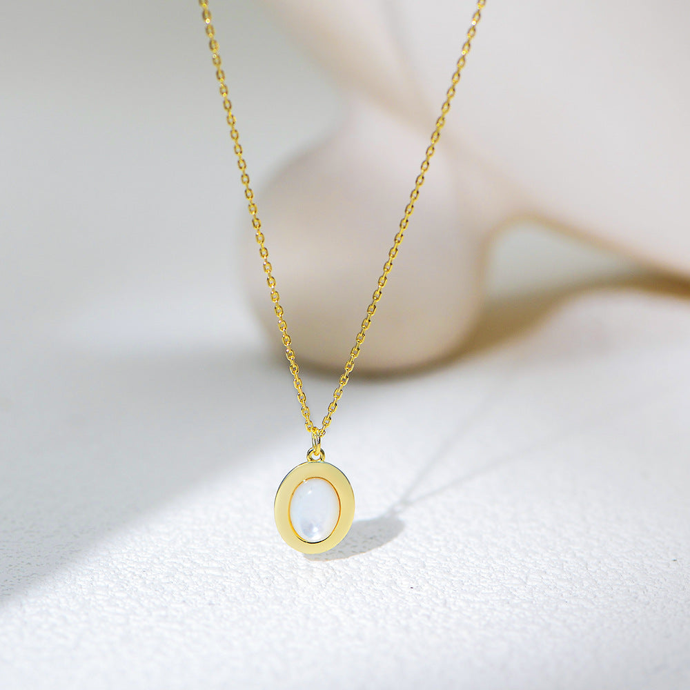 OvalGlow Retro Chic Necklace