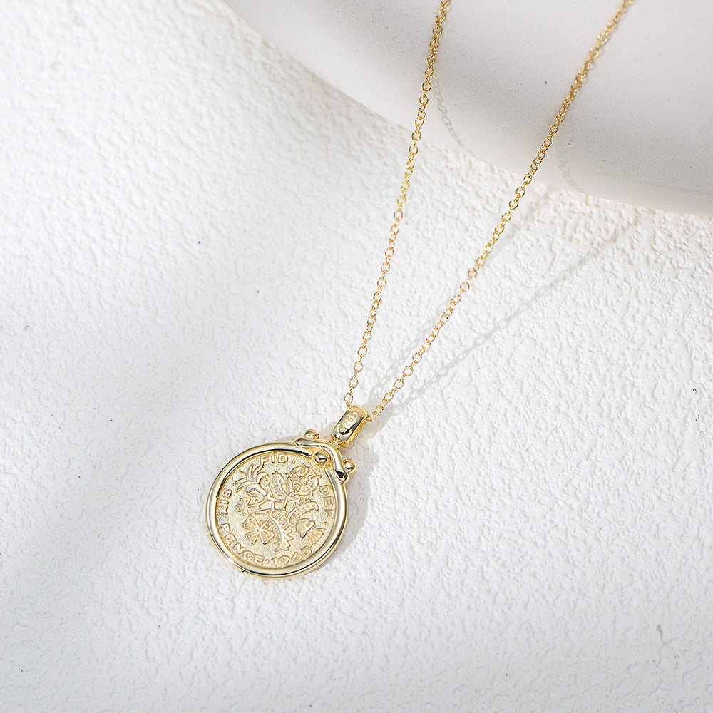 Eternal Sovereign Embrace Necklace