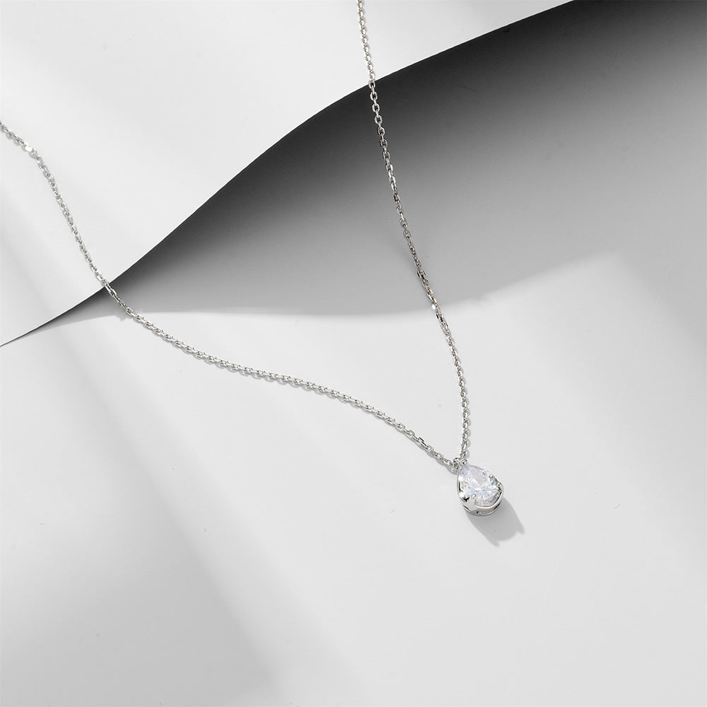Dewdrop Dazzle Necklace