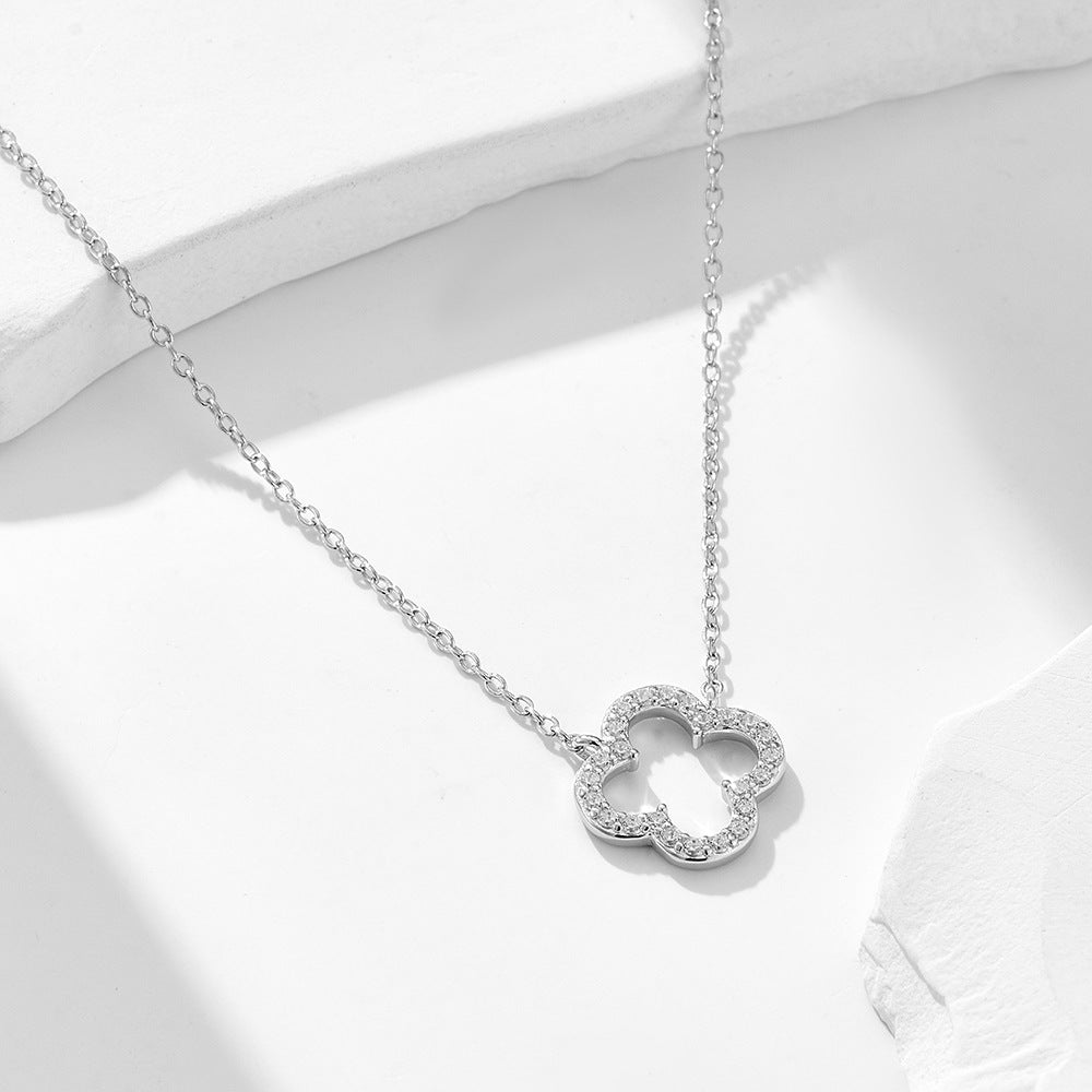 LuckyBuddy Bloom Necklace Stella Harte