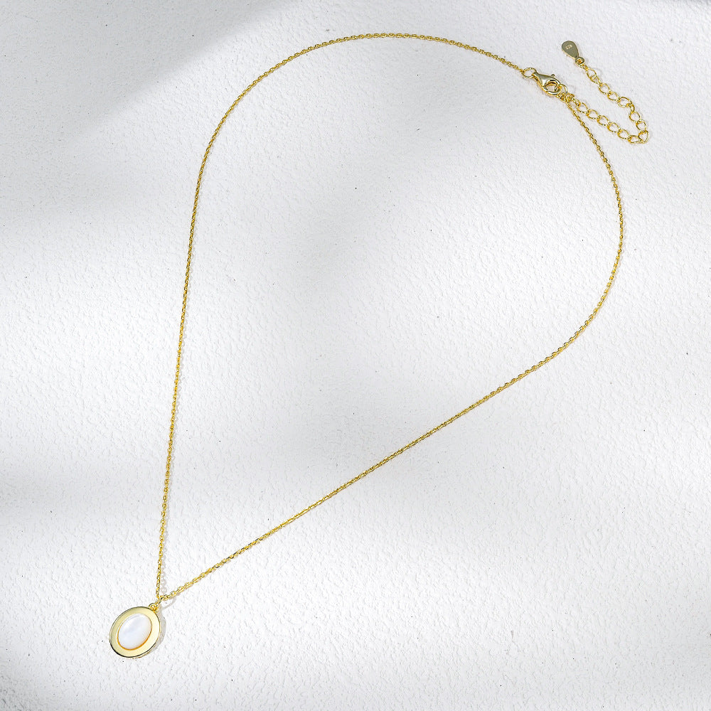 OvalGlow Retro Chic Necklace