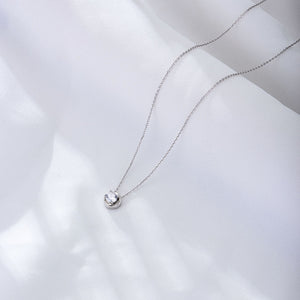 Whispering Hollow Kiss Necklace