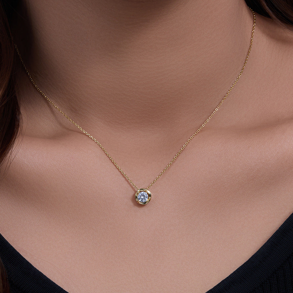 Whispering Hollow Kiss Necklace