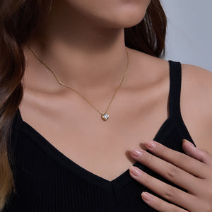 Whispering Hollow Kiss Necklace