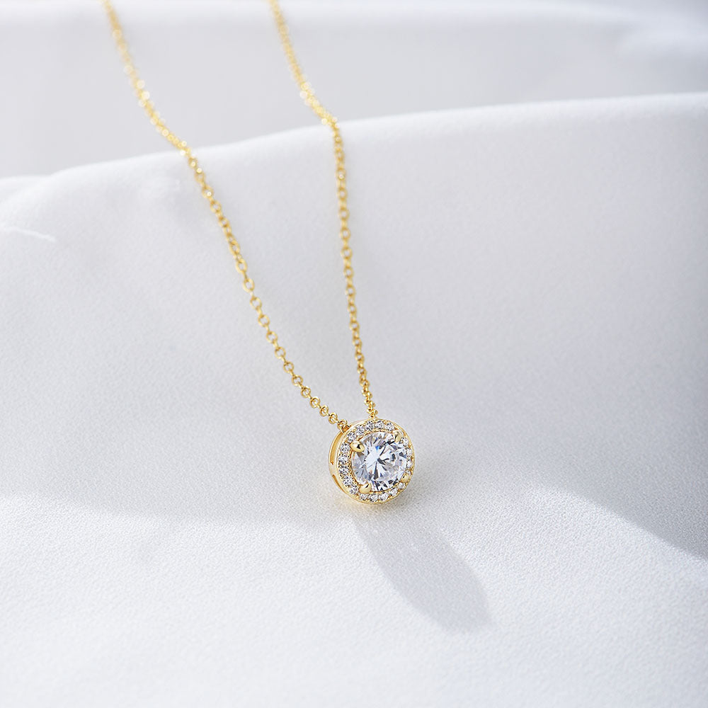 Luna’s StarryCircle Charm Necklace Stella Harte