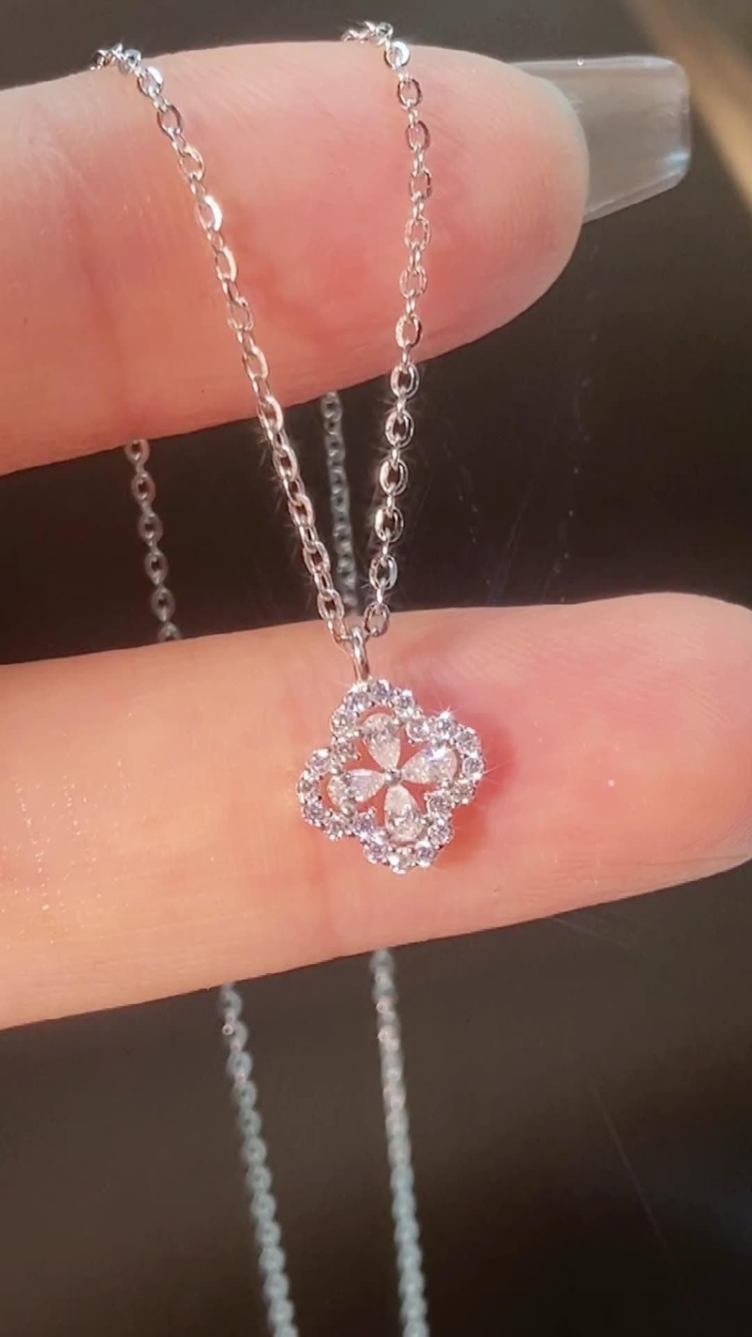 Enchanted Clover Necklace Stella Harte