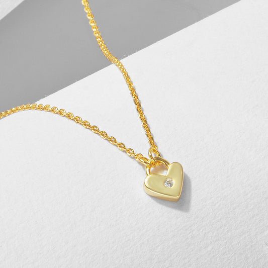 Lueur d’Amour Pendant Necklace