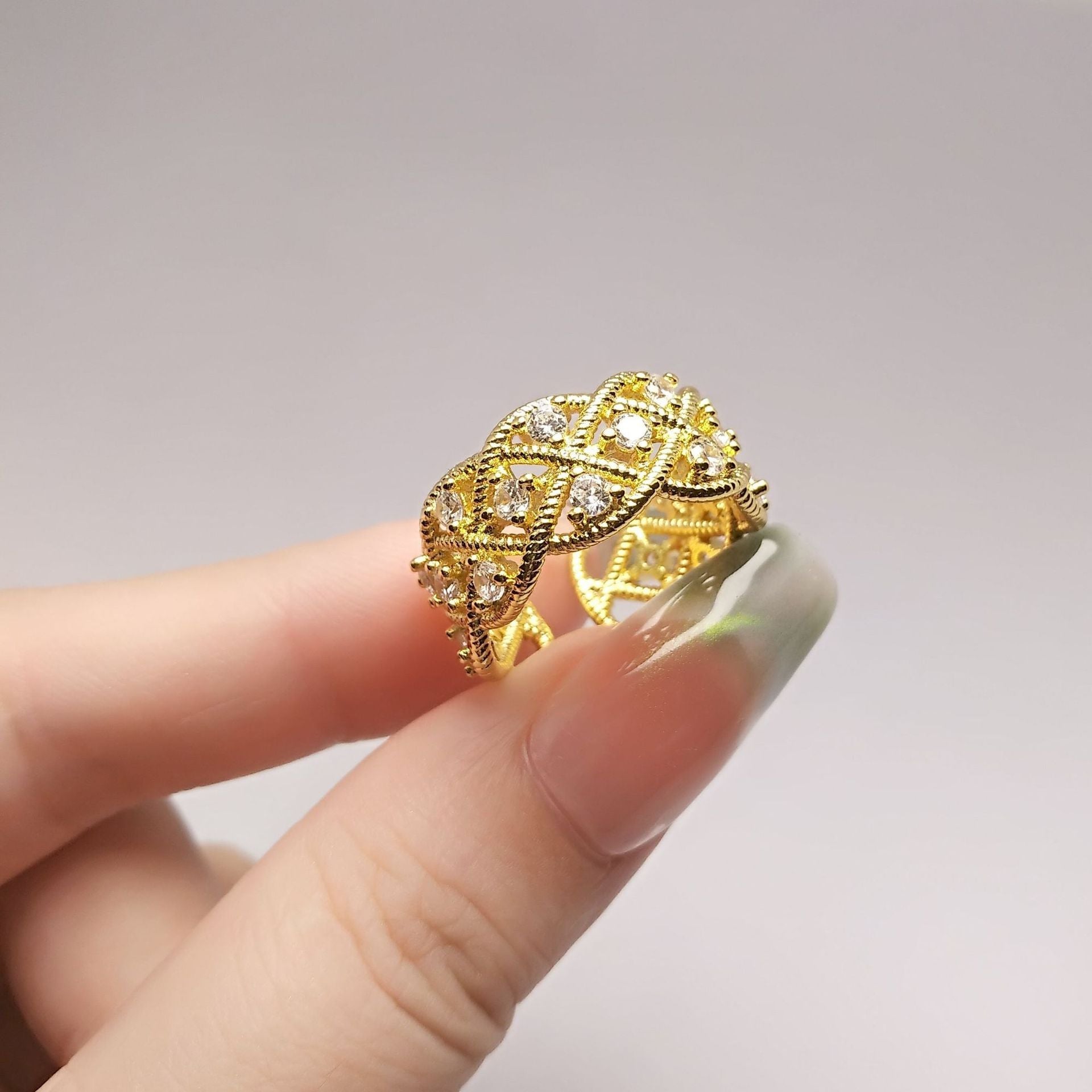 The Eternal Elegance Ring Stella Harte