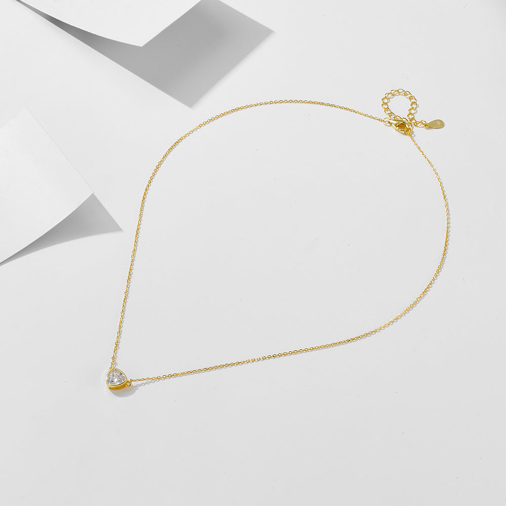 Nora’s Radiant Triad Necklace Stella Harte