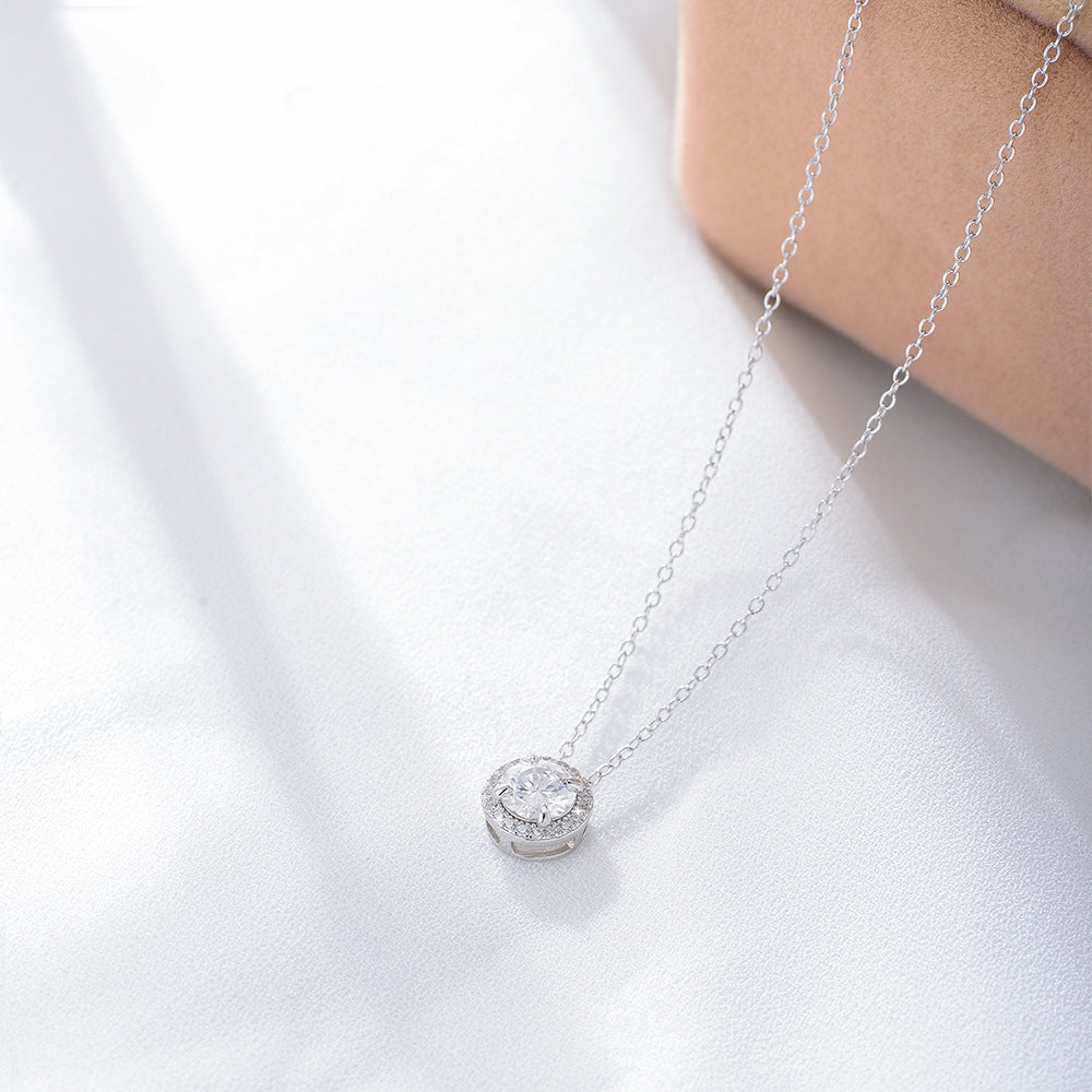 Luna’s StarryCircle Charm Necklace Stella Harte