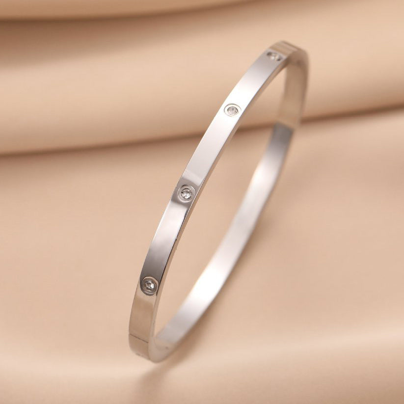 Adeline Bangle Stella Harte
