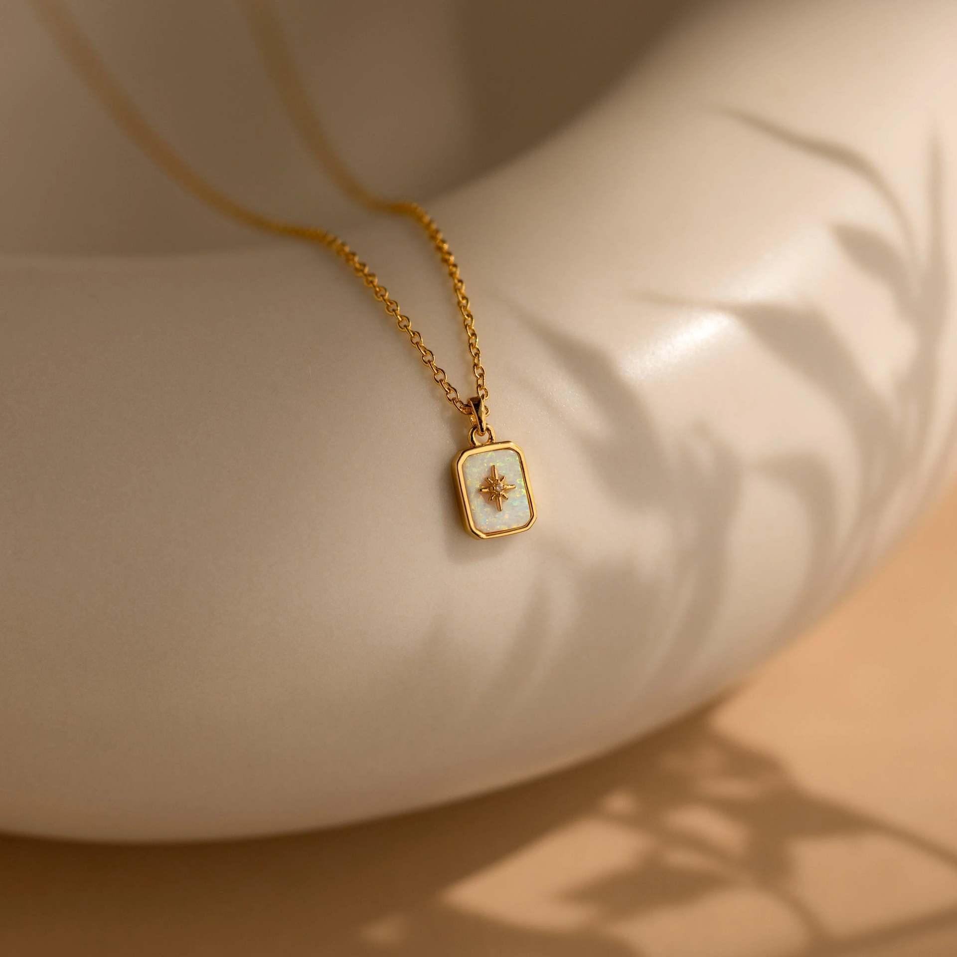 Star Birthstone Glow Necklace Stella Harte