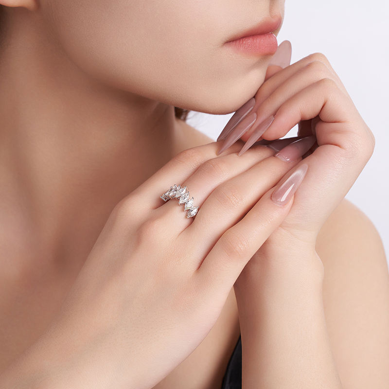 Vivienne Trio Ring