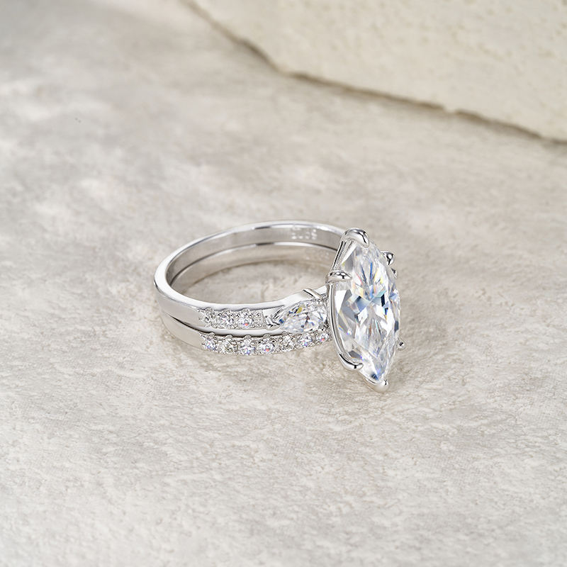 Amaris Eternal Ring Stella Harte