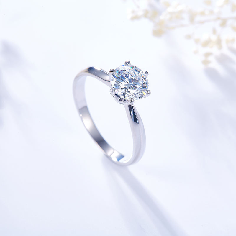 Evelina Solitaire Ring