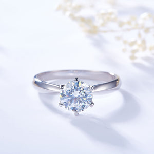 Evelina Solitaire Ring