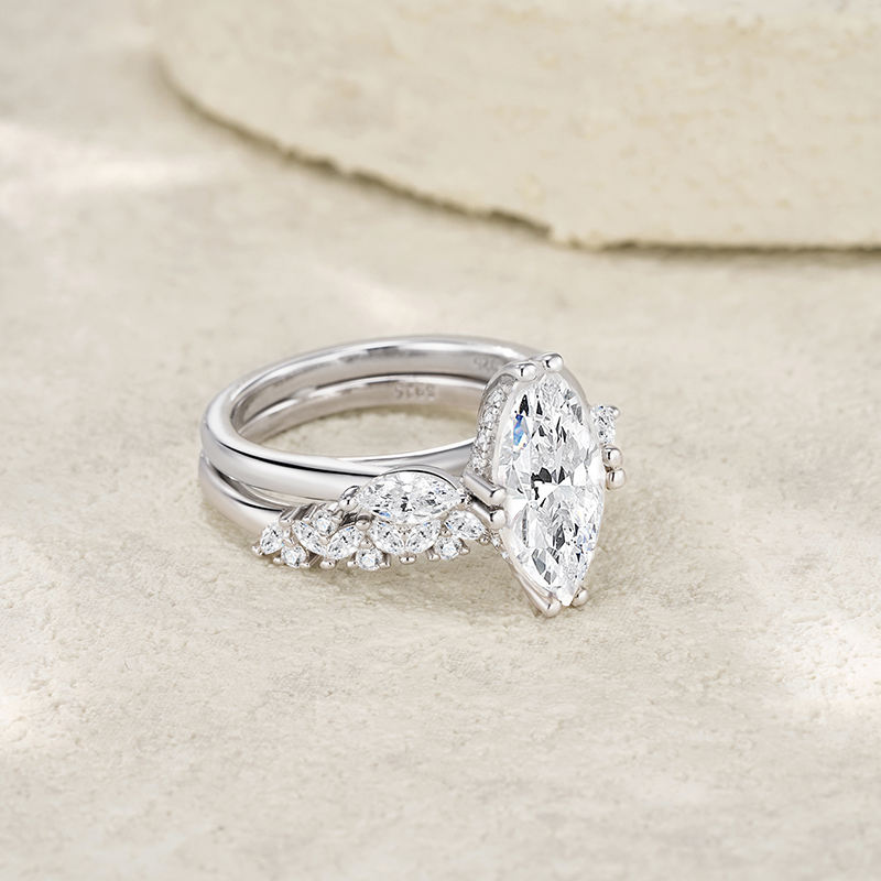 Seraphina Glow Ring Stella Harte