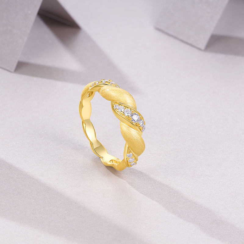 Aurelia Twist Ring Stella Harte