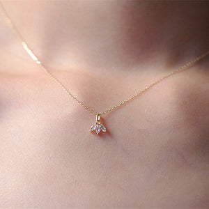 French Dainty Everyday Necklace