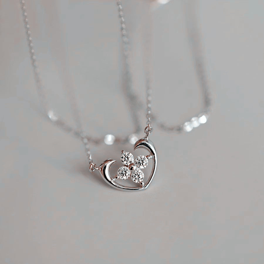 Clover's Luck Silhouette Necklace Necklace Stella Harte
