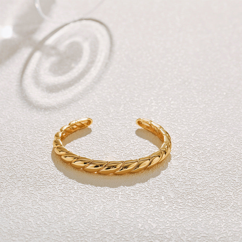 French Twist Cuff Stella Harte