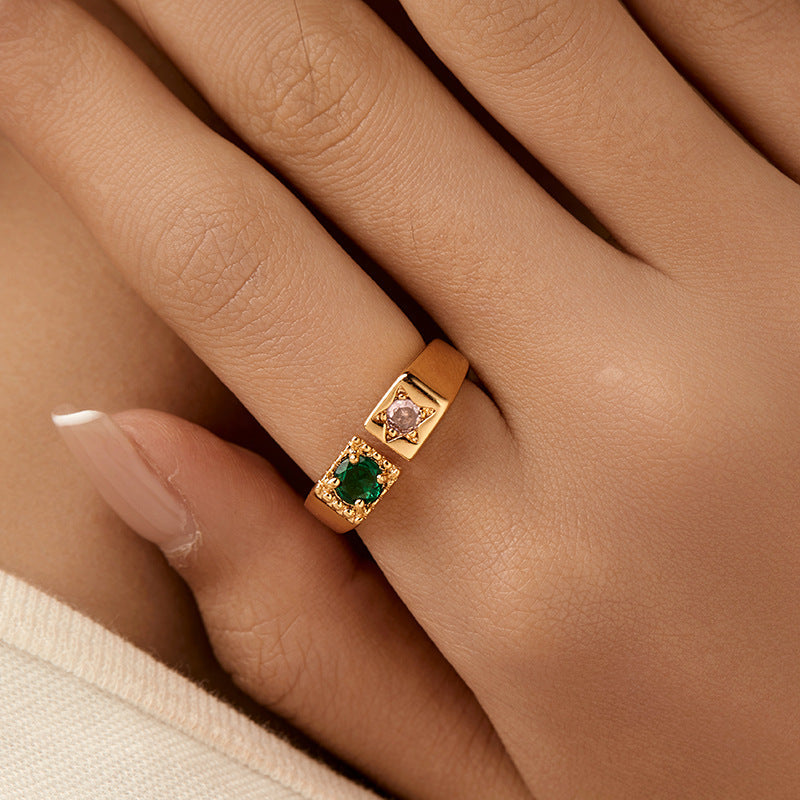 Joker & Queen Ring Stella Harte