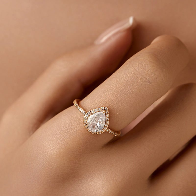 Watery Drop Ring Stella Harte