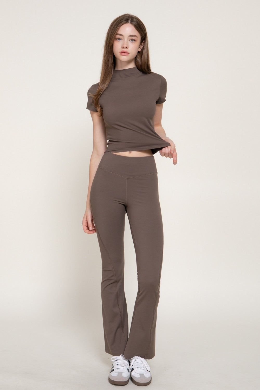 Short Slv High Neck Workout Top