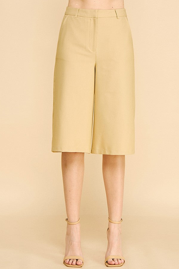 Twill Capri Wide Leg Bermuda Shorts