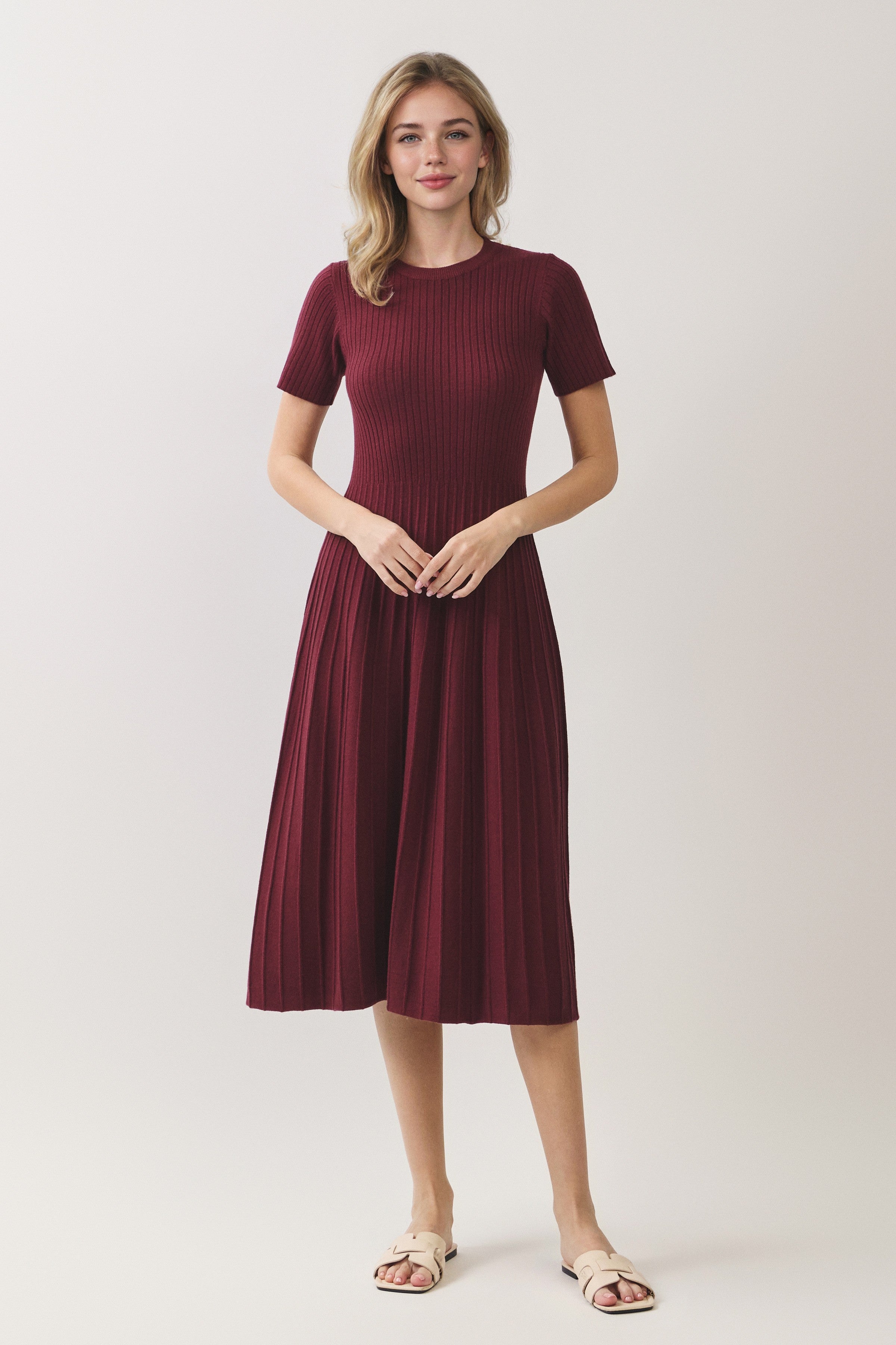 Ribbed Knit Short Sleeve Midi Dress