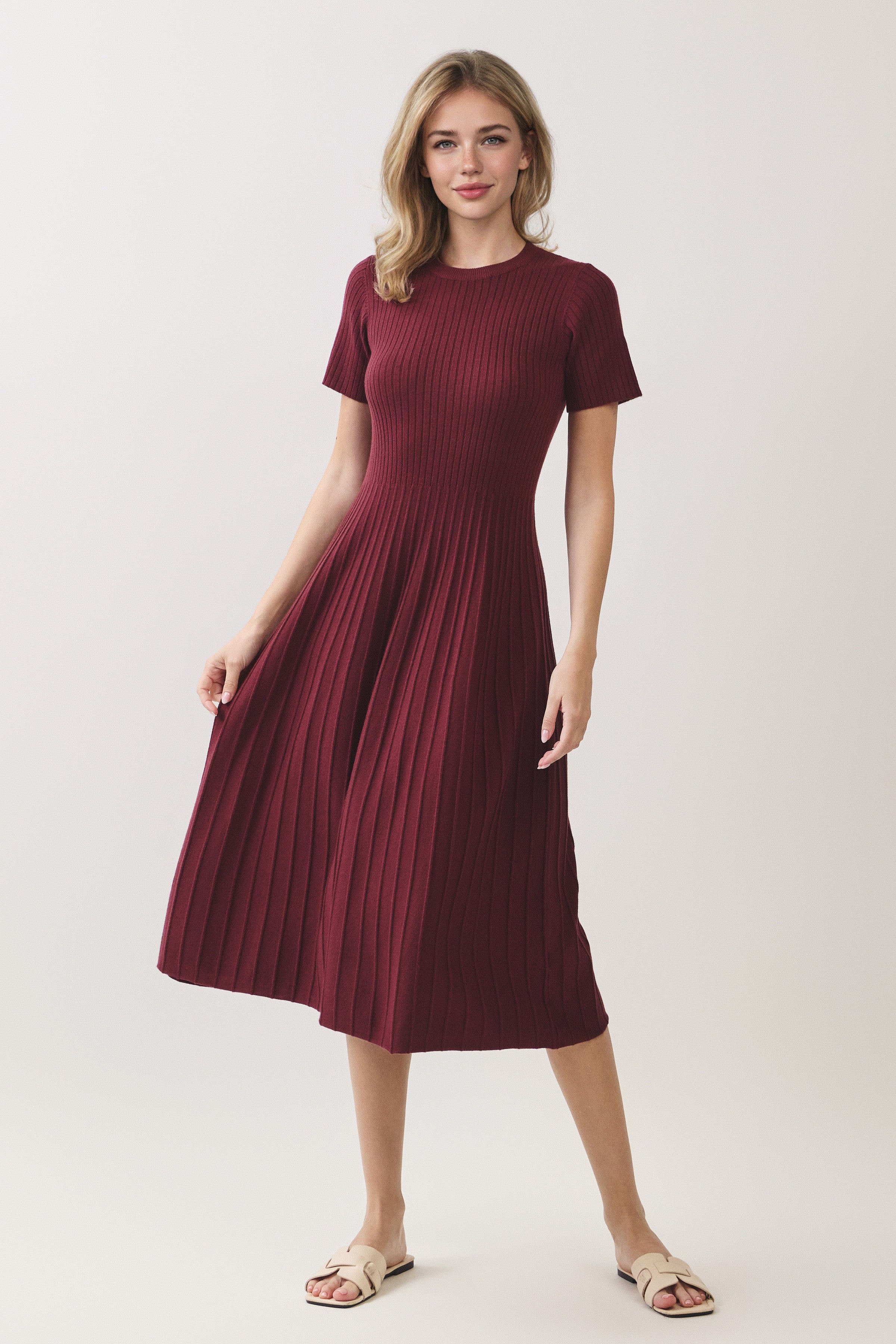Ribbed Knit Short Sleeve Midi Dress