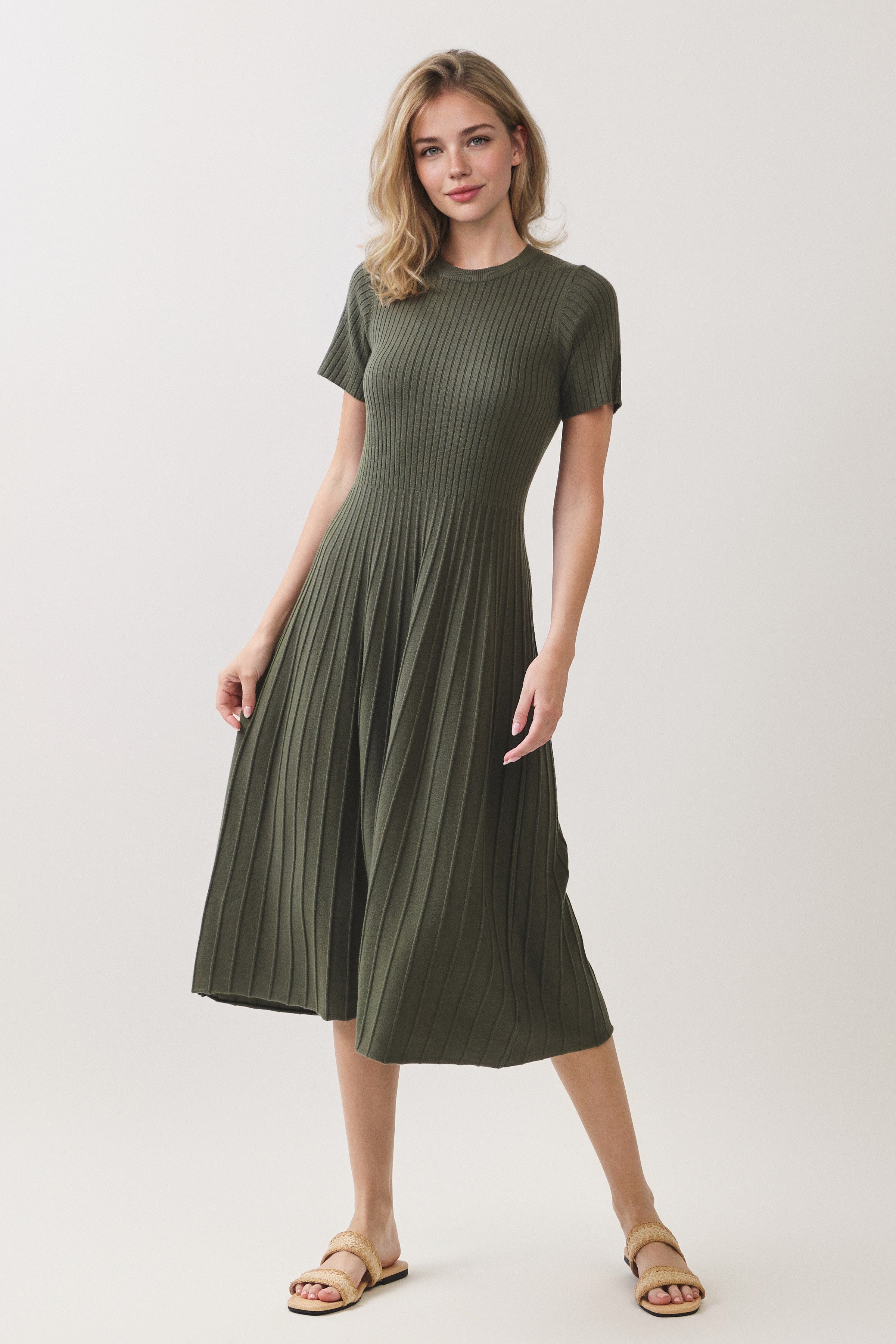 Ribbed Knit Short Sleeve Midi Dress