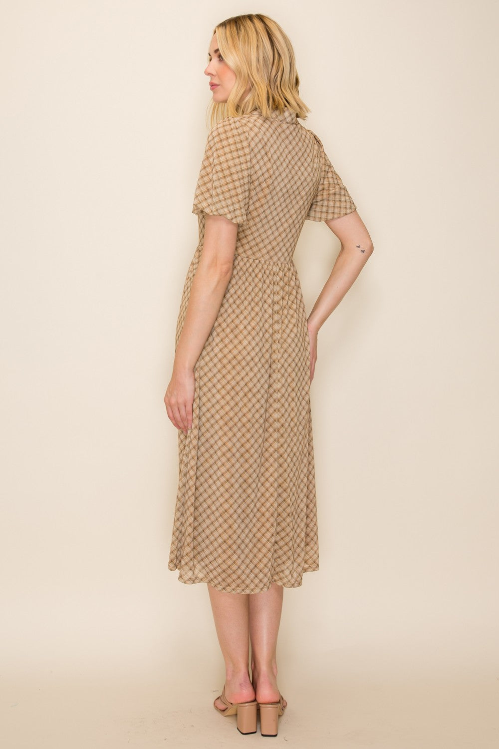 Collared Button-down Midi Dress