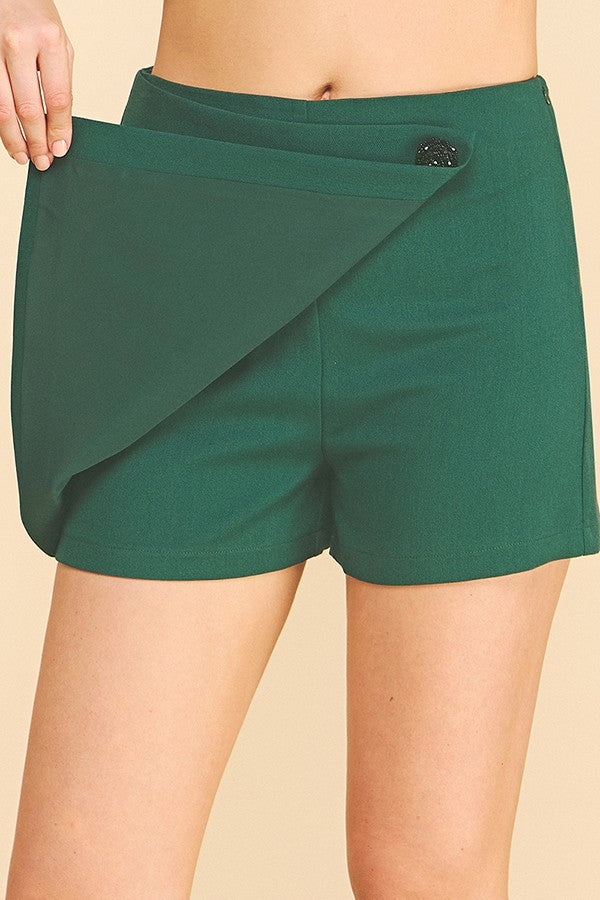 Twill Onyx Flower Button Wrap Skort