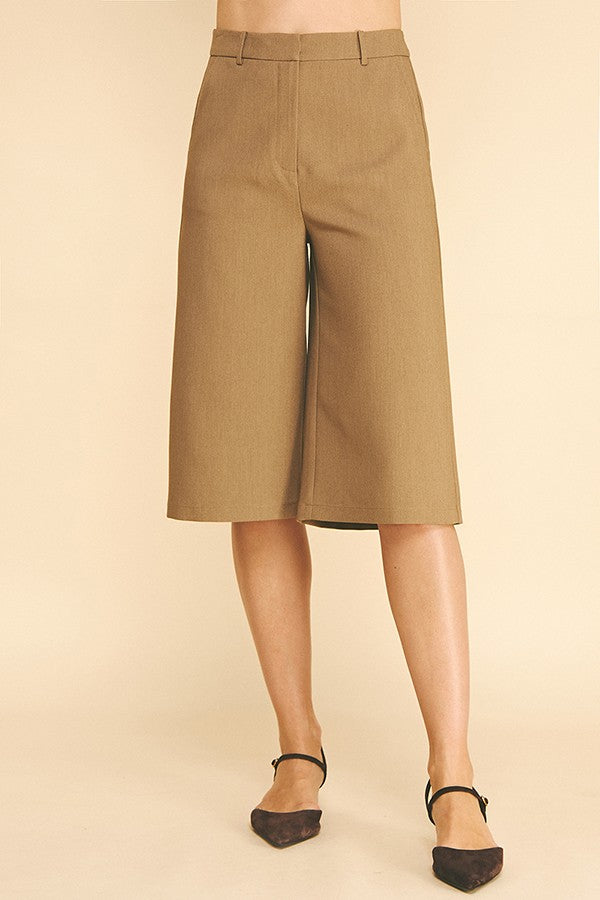 Twill Wide Leg Capri Shorts