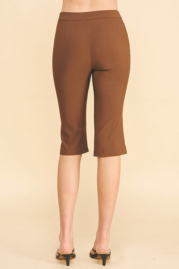 Twill French Seam Center Leg Capri Shorts