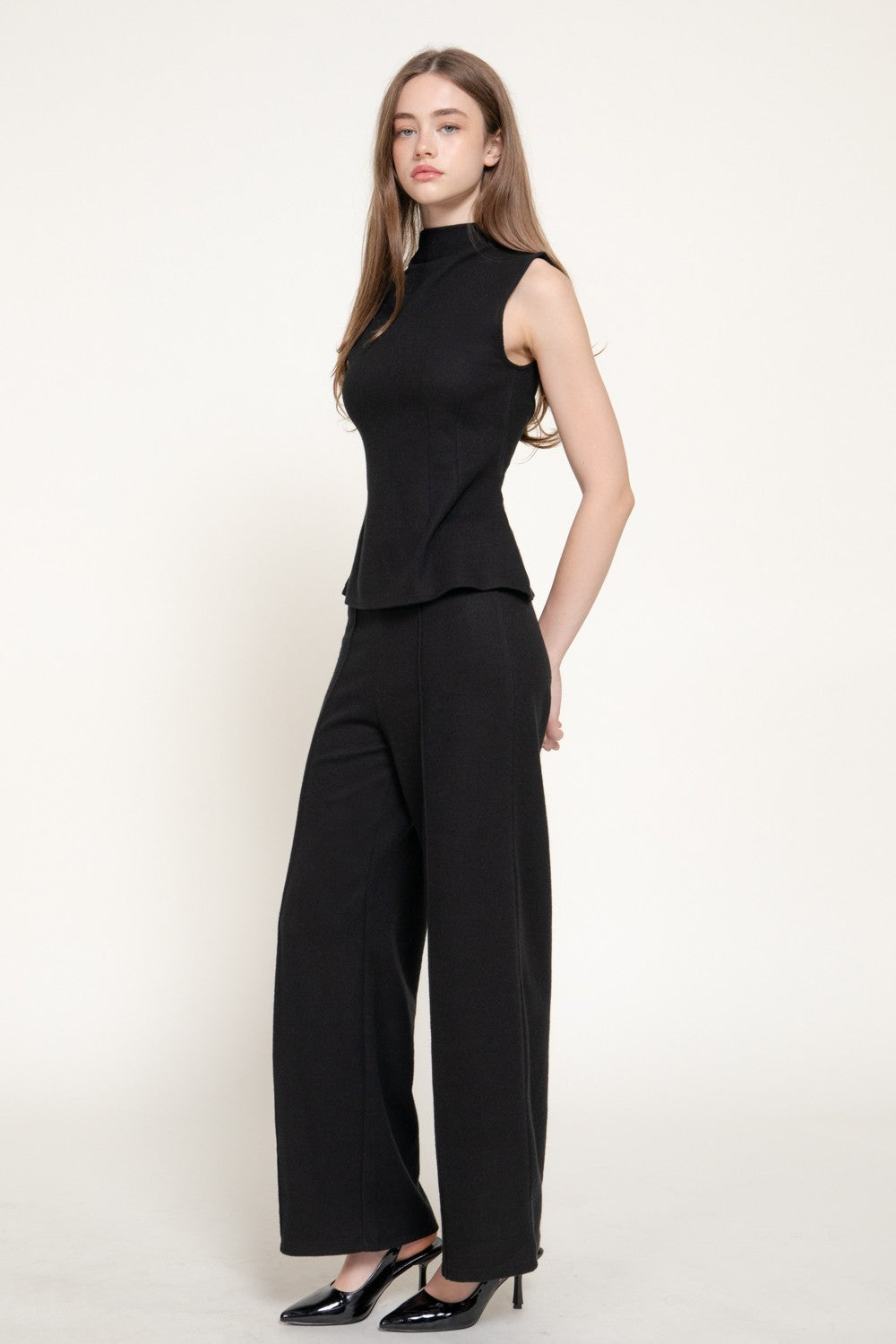 Sleeveless High Neck Top & Long Pants Set