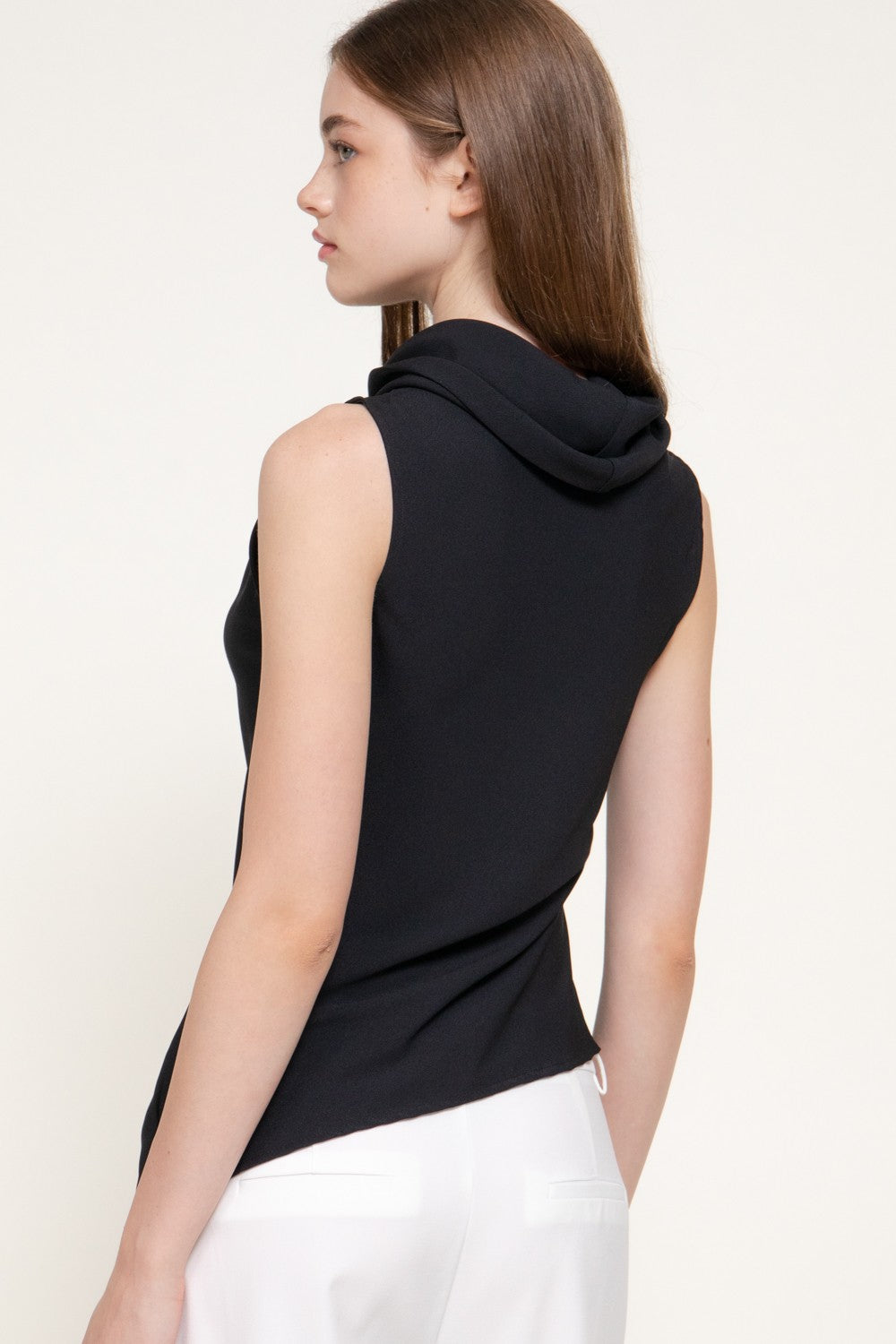 Sleeveless Flowy Neck Asymmetric Top