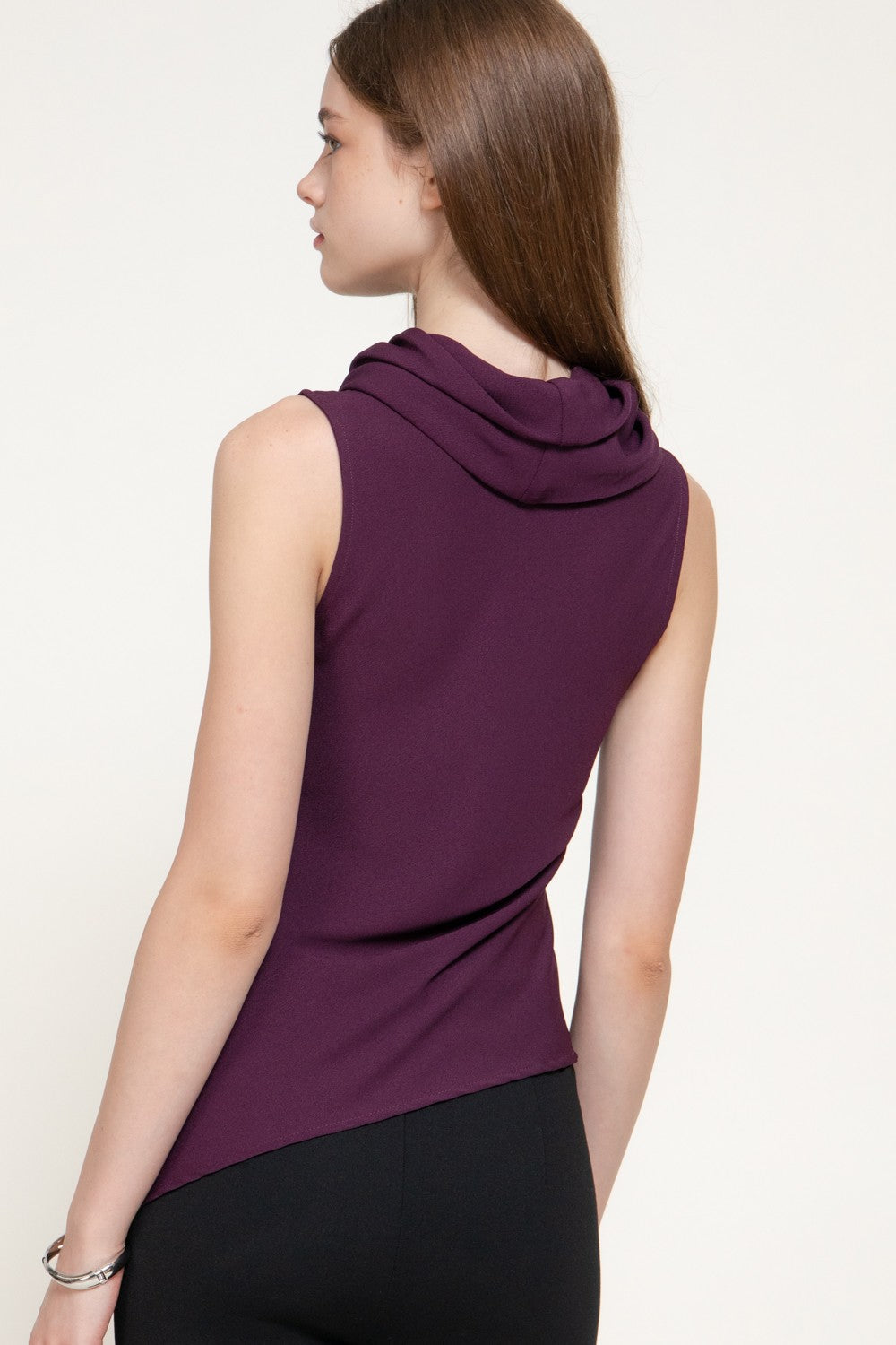 Sleeveless Flowy Neck Asymmetric Top