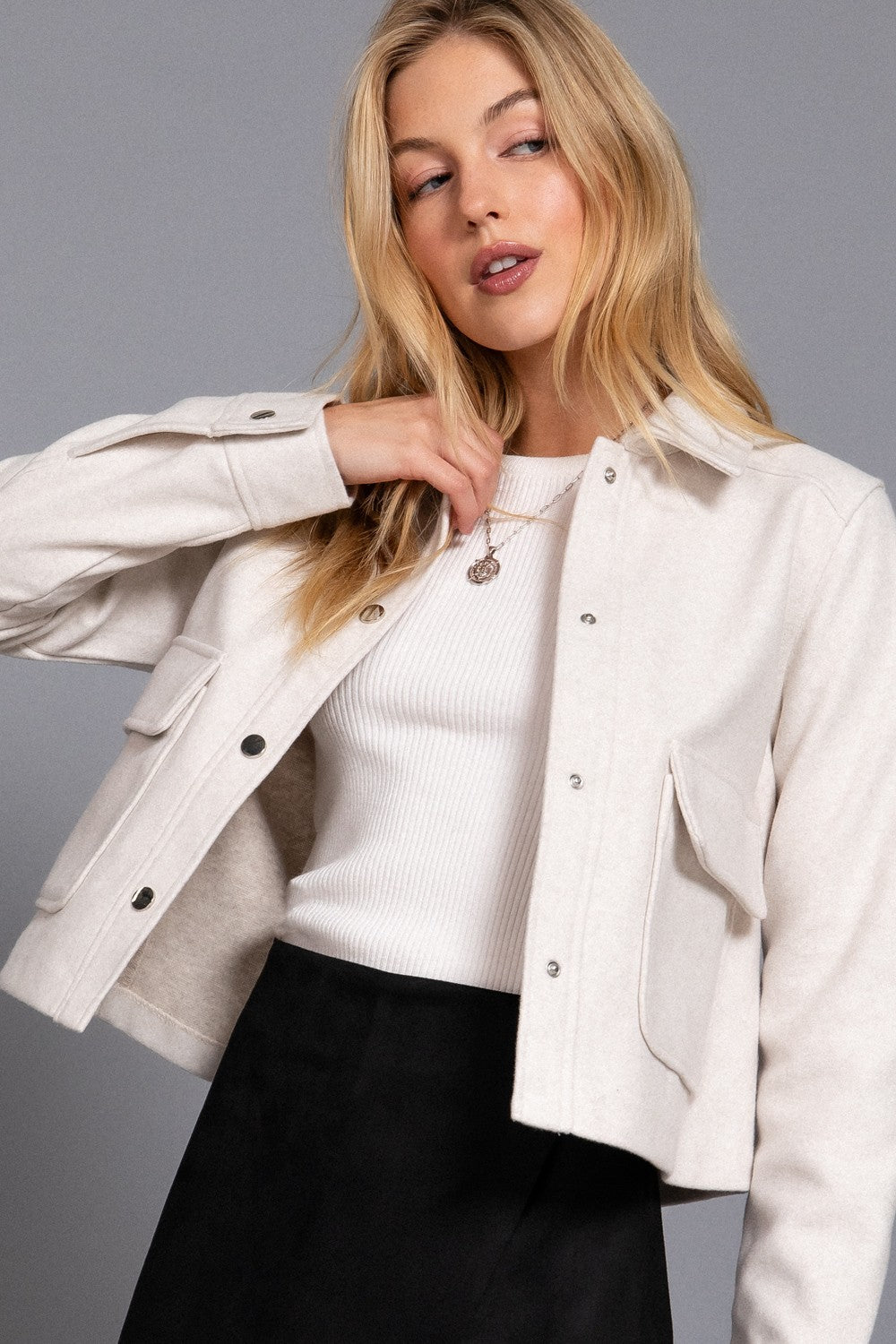 Long Sleeve Closure Soft Felt Jacket
