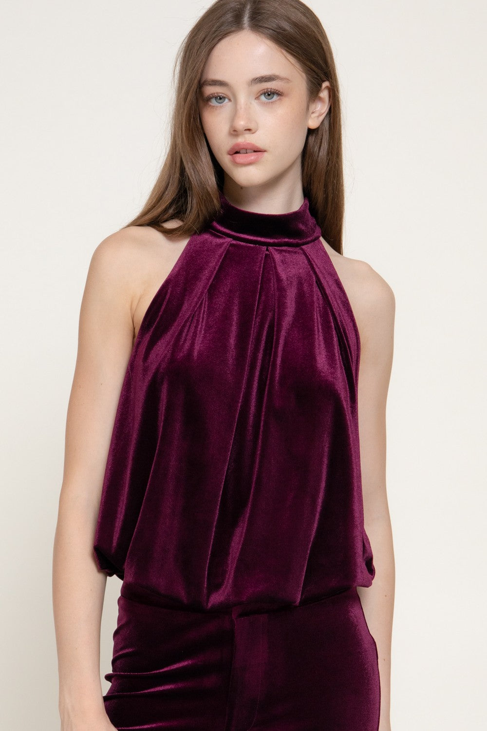 Halter Neck Shirred Inner Elastic Velvet Top