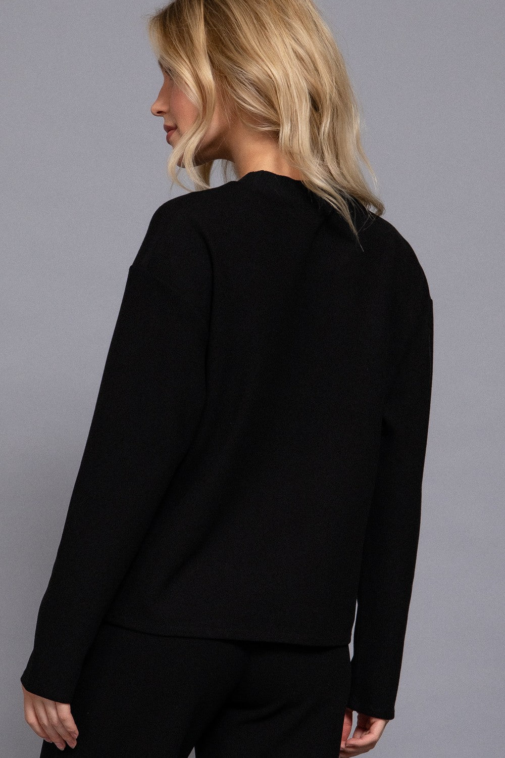 Long Sleeve Round Neck Soft Knit Top